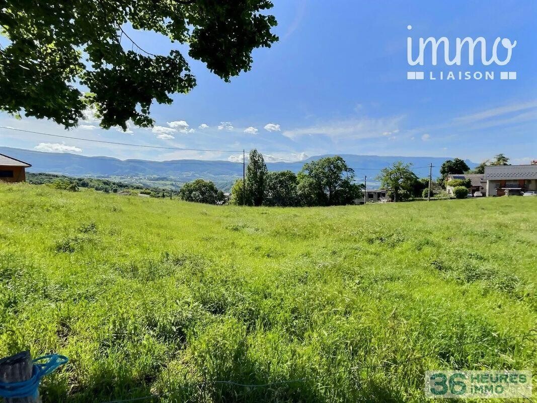 VENTE TERRAIN CONSTRUCTIBLE 1 300m2 JACOB-BELLECOMBETTE