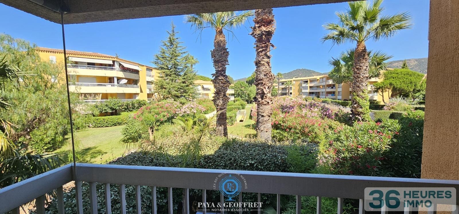 Appartement de 29m² avec terrasse et garage au LA LAVANDOU
