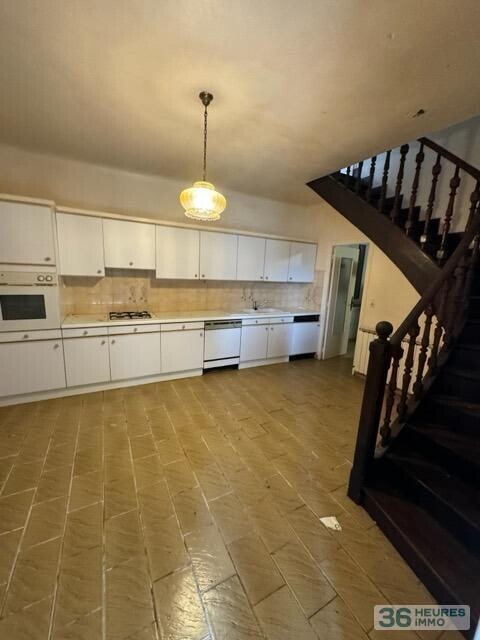 Maison avec dépendances