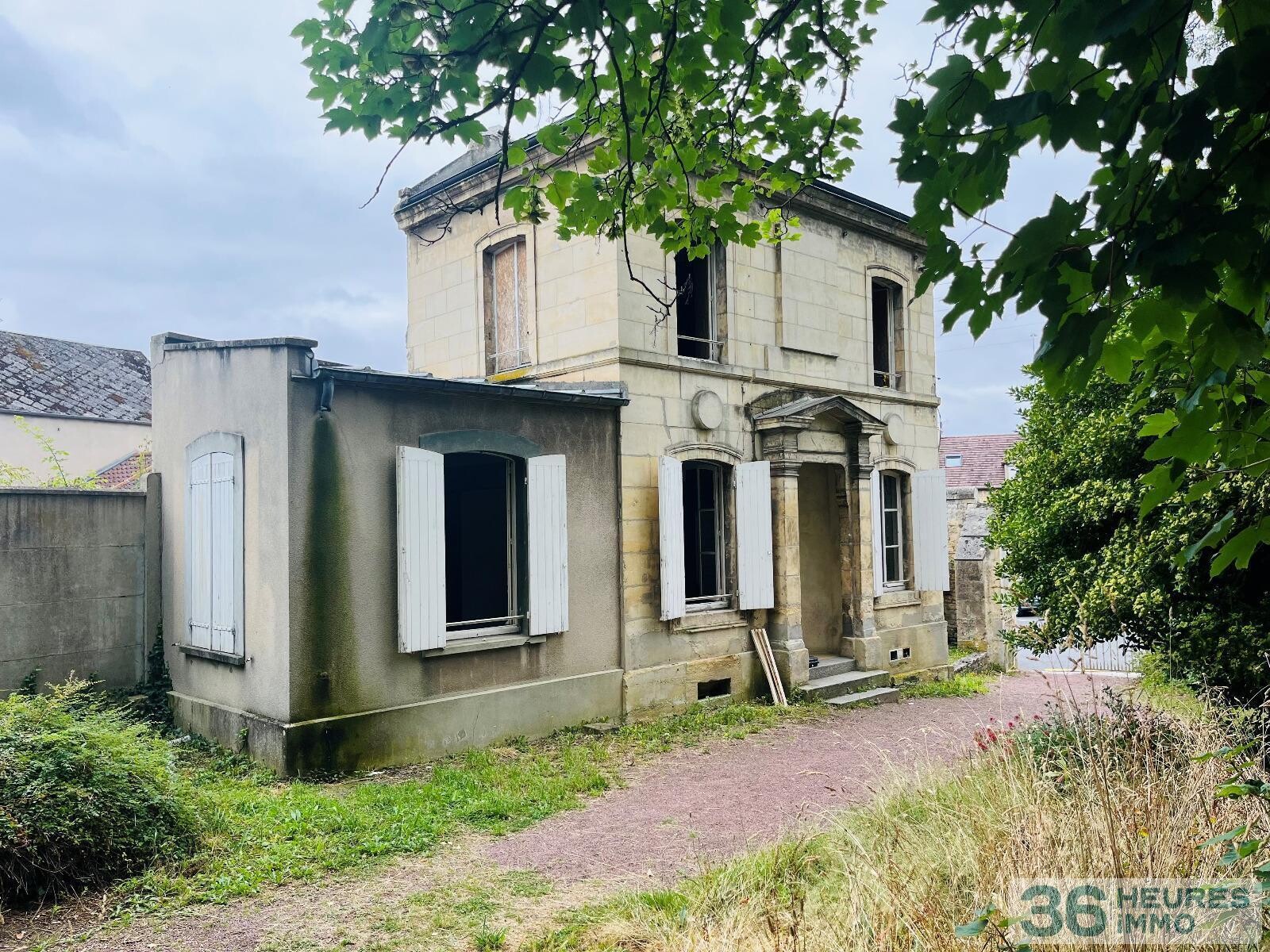 MAISON - Proche université