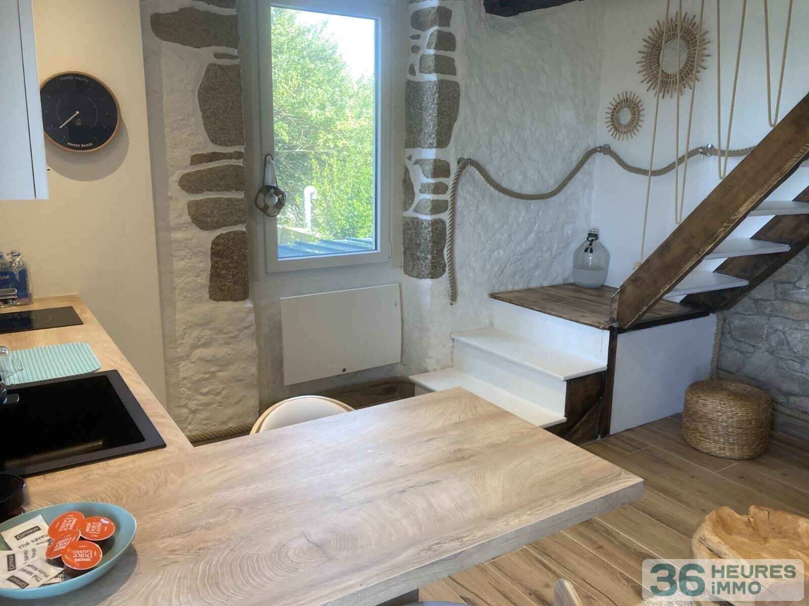 Maison en pierre avec vue mer panoramique