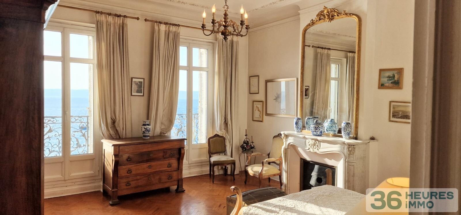 Appartement Haussmannien - 125 m2- front de mer