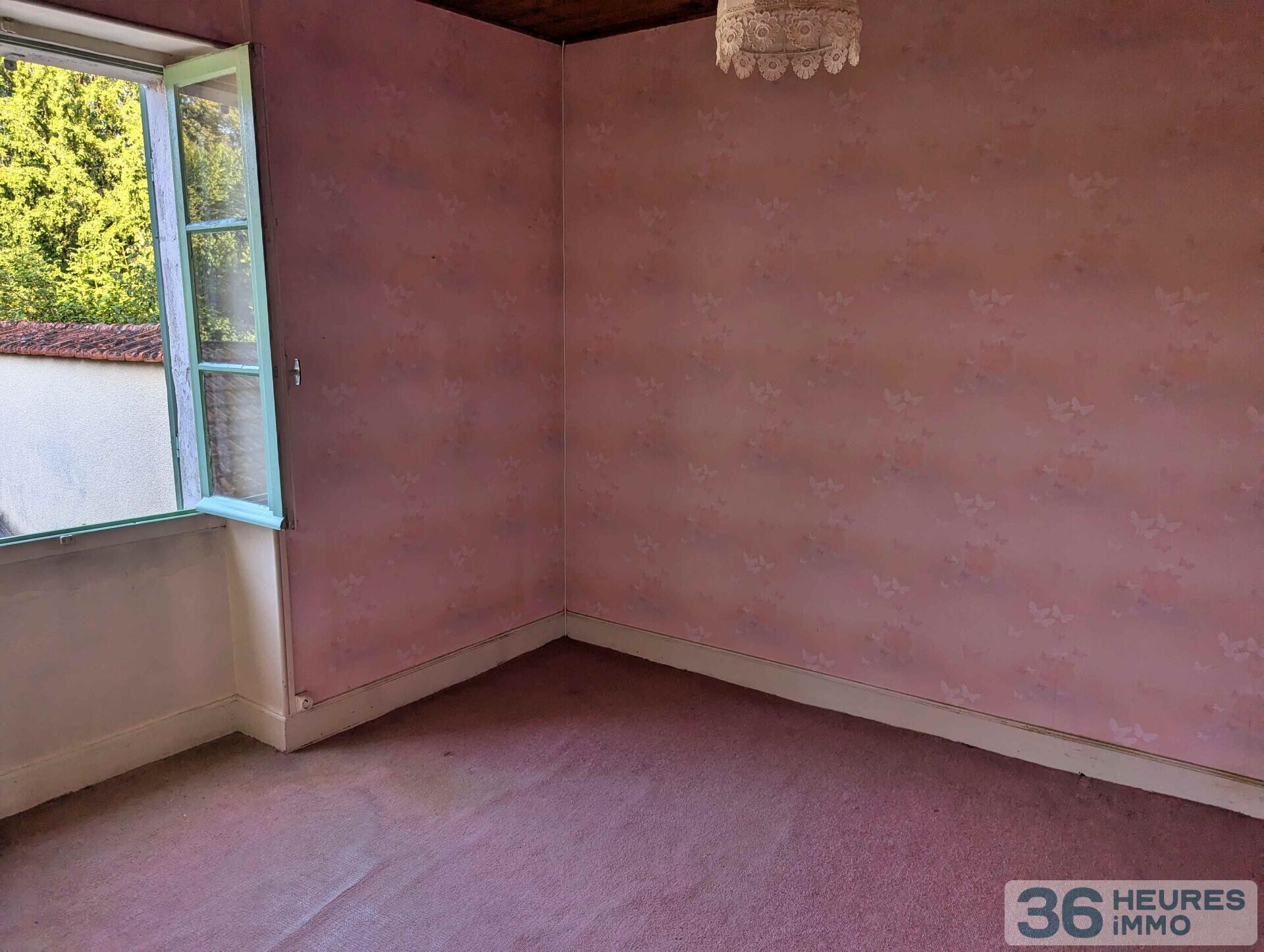 VENTE INTERACTIVE Maison T5 à rénover avec dépendances et jardin à COULANGES SUR YONNE