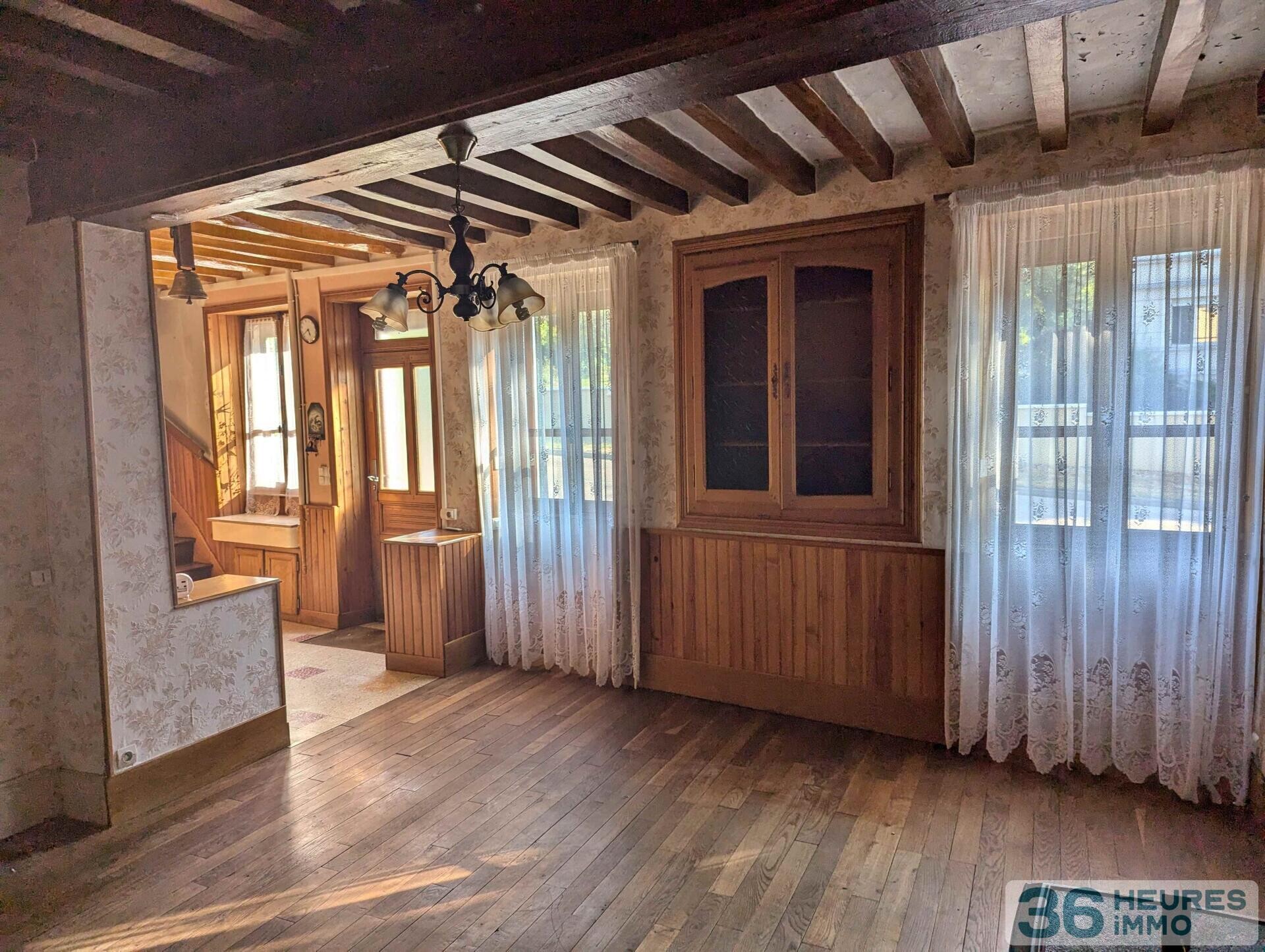 VENTE INTERACTIVE Maison T5 à rénover avec dépendances et jardin à COULANGES SUR YONNE