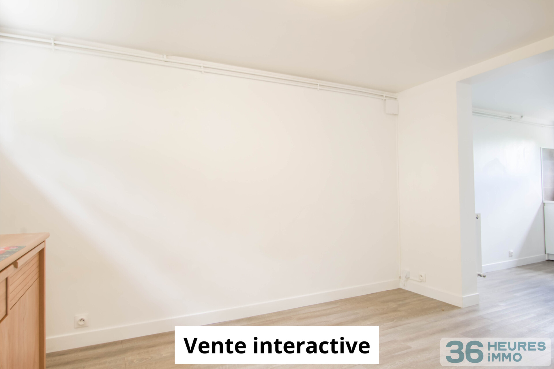 *** MAISON INDIVIDUELLE AVEC VUE SUR LA TOUR DE MONTLHERY - PROCHE DE TOUTES COMMODITES - BOX EN SOUS SOL ***