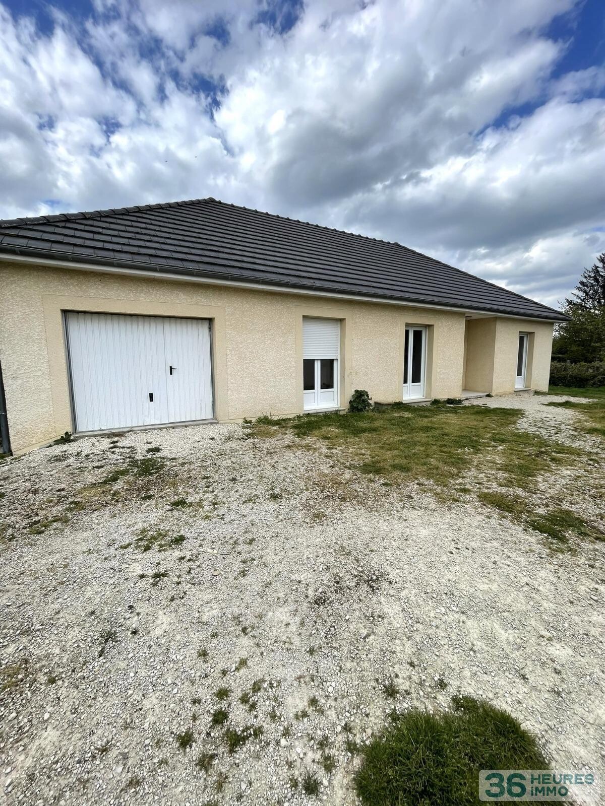 MAISON de plain pied de type 5 construite en 2007 