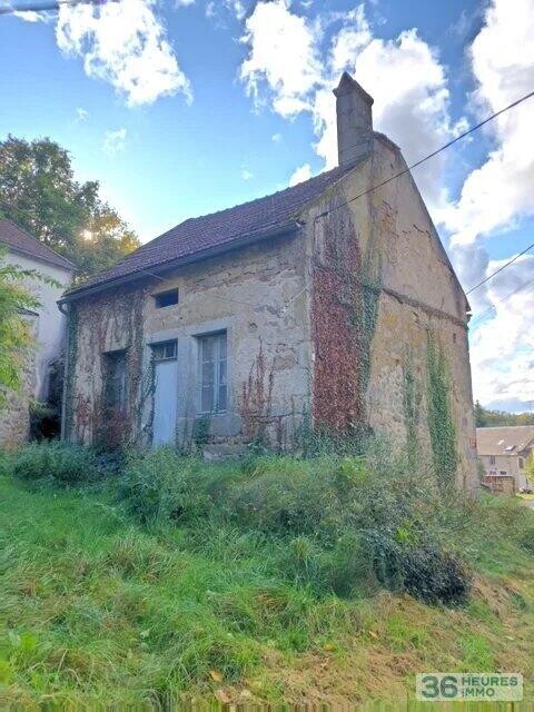 A VENDRE-MAISON ANCIENNE A RENOVER-89630 QUARRE LES TOMBES