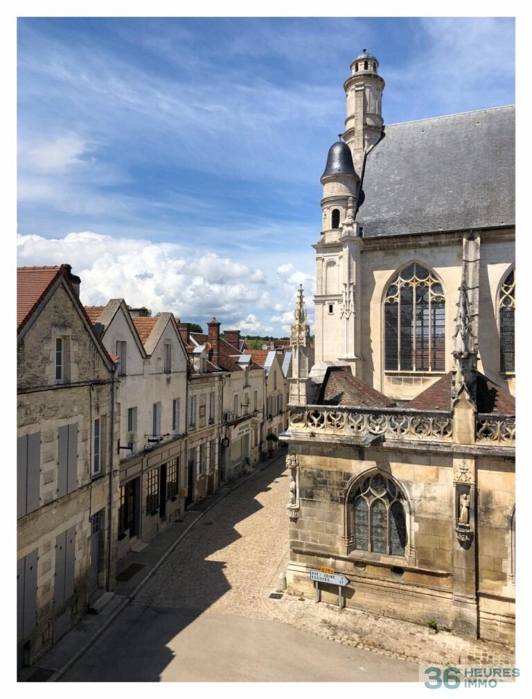 Propriété de caractère au coeur du vignoble de Champagne