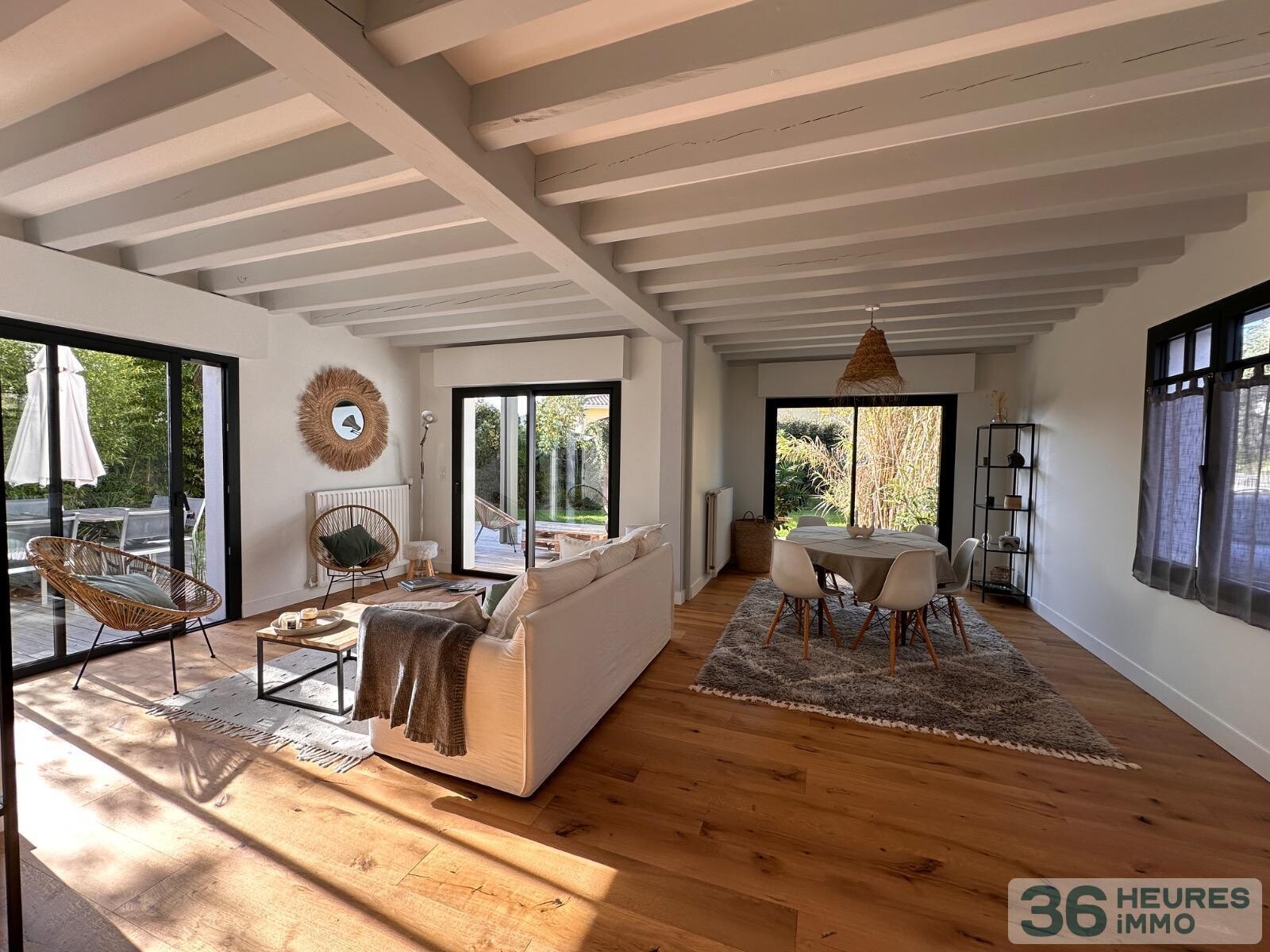 VILLA SITUEE DANS LA VILLE DE PRINTEMPS ARCACHON 