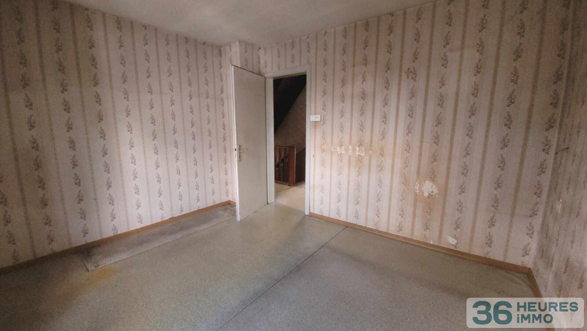 OBERHOFFEN-SUR-MODER Maison à rénover !! 