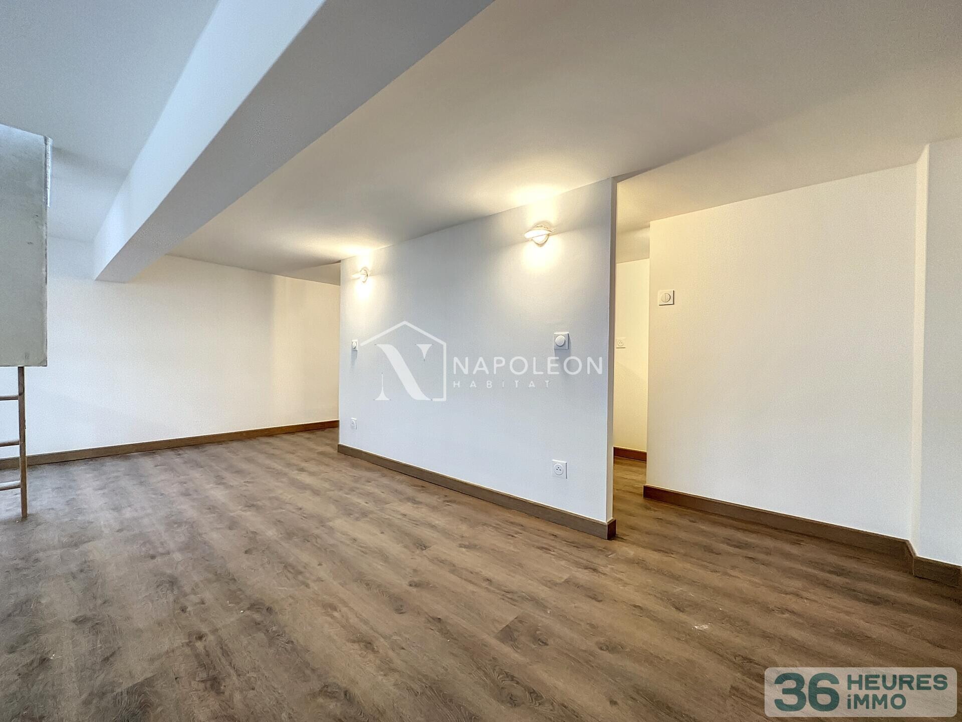 Ensemble de 2 lofts