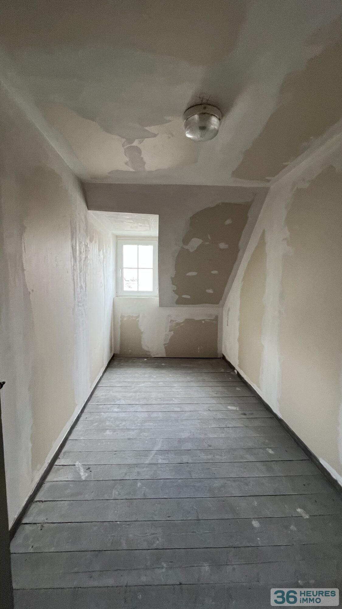 COMBLES À AMENAGER NEUSTADT 