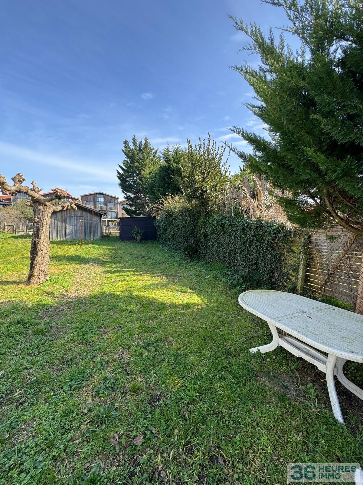 Maison cabane ostréicole avec grange 