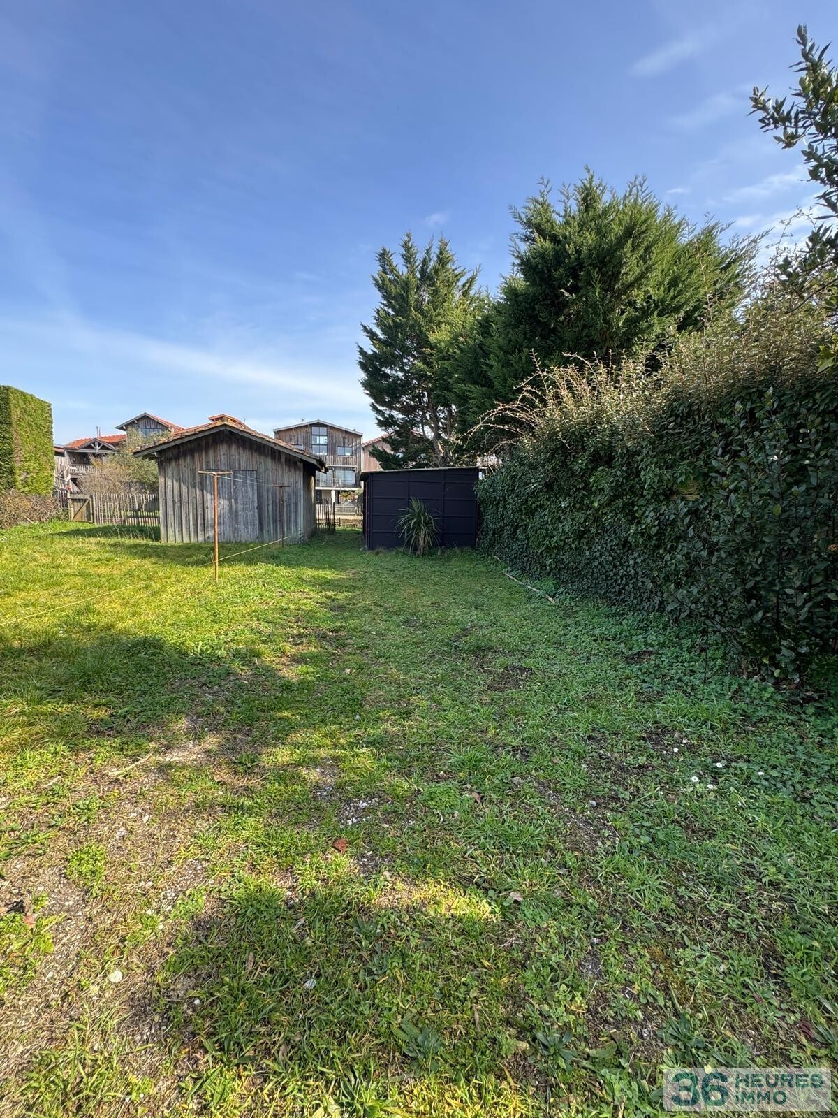 Maison cabane ostréicole avec grange 