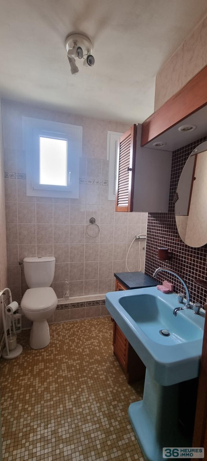 MAISON QUARTIER ISAAC. 