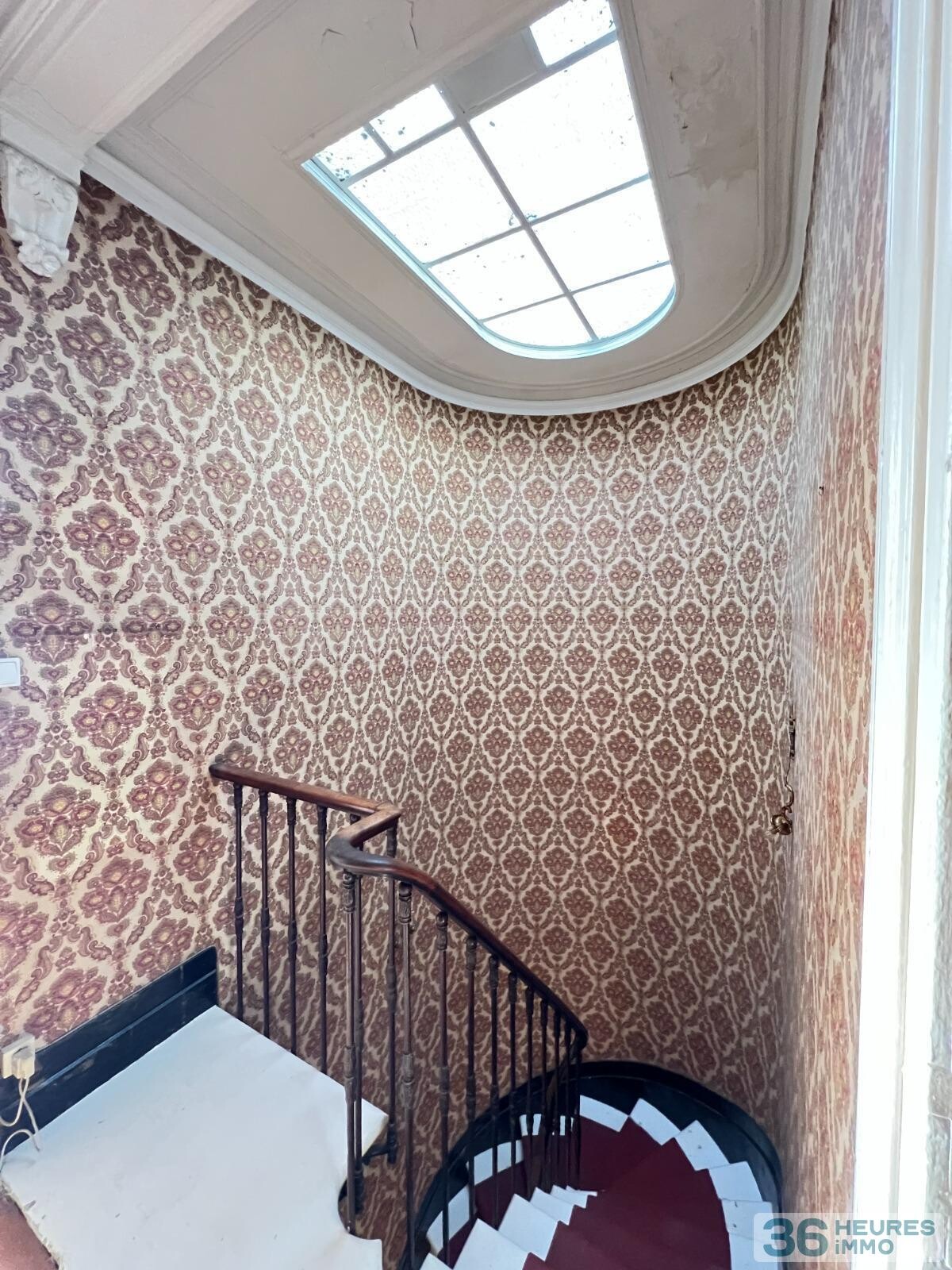 MAISON AVEC JARDIN ET GARAGE