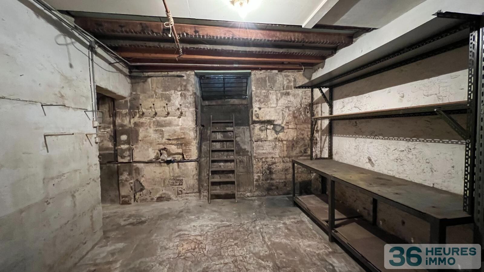 MAISON AVEC JARDIN ET GARAGE