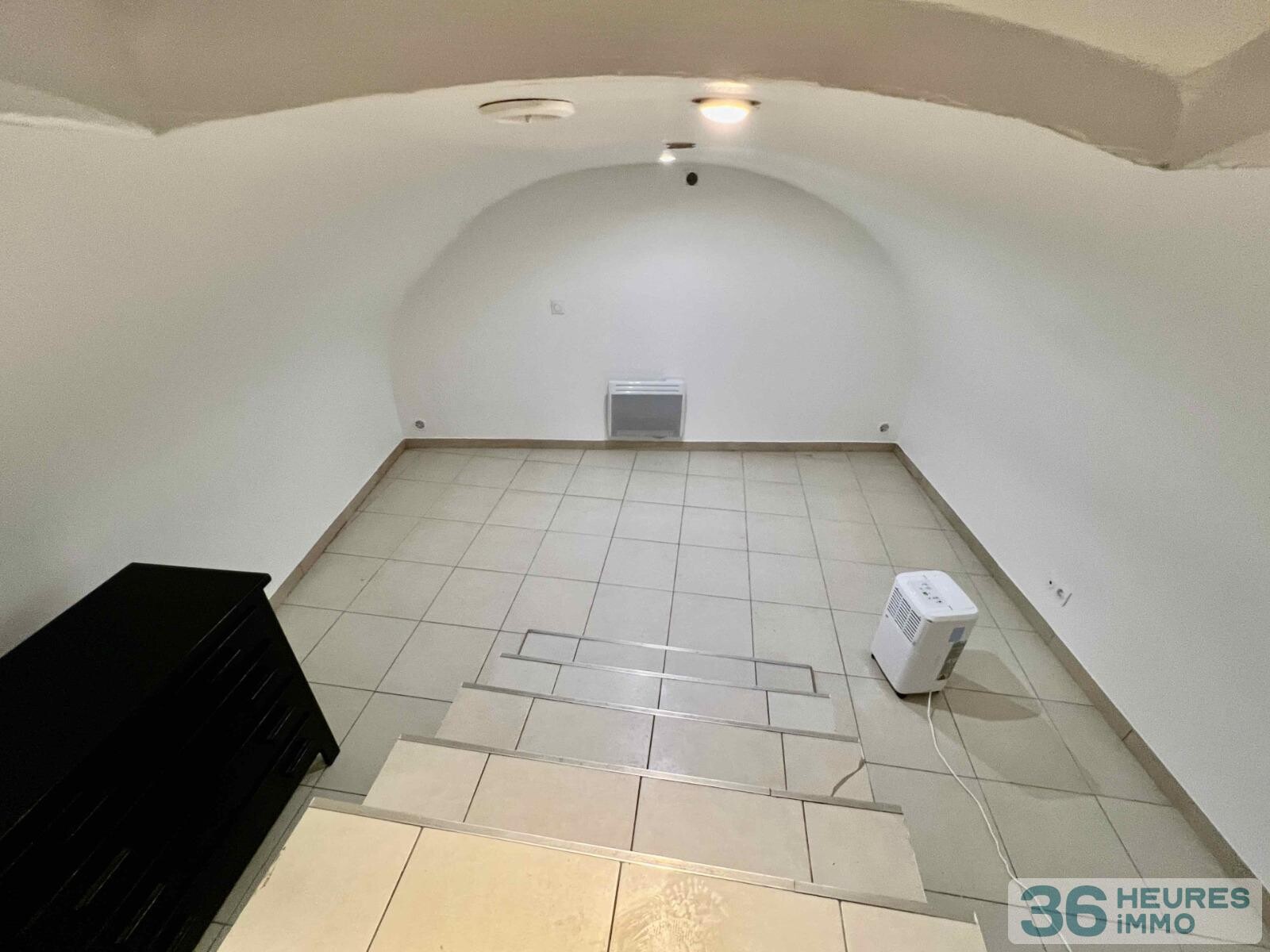 Appartement atypique de 5 pièces avec cour intérieur et terrasse