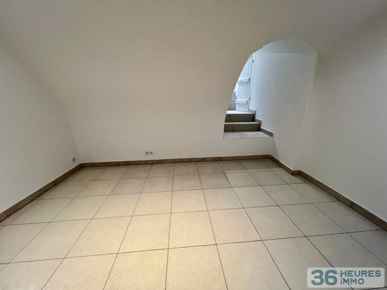 Appartement atypique de 5 pièces avec cour intérieur et terrasse