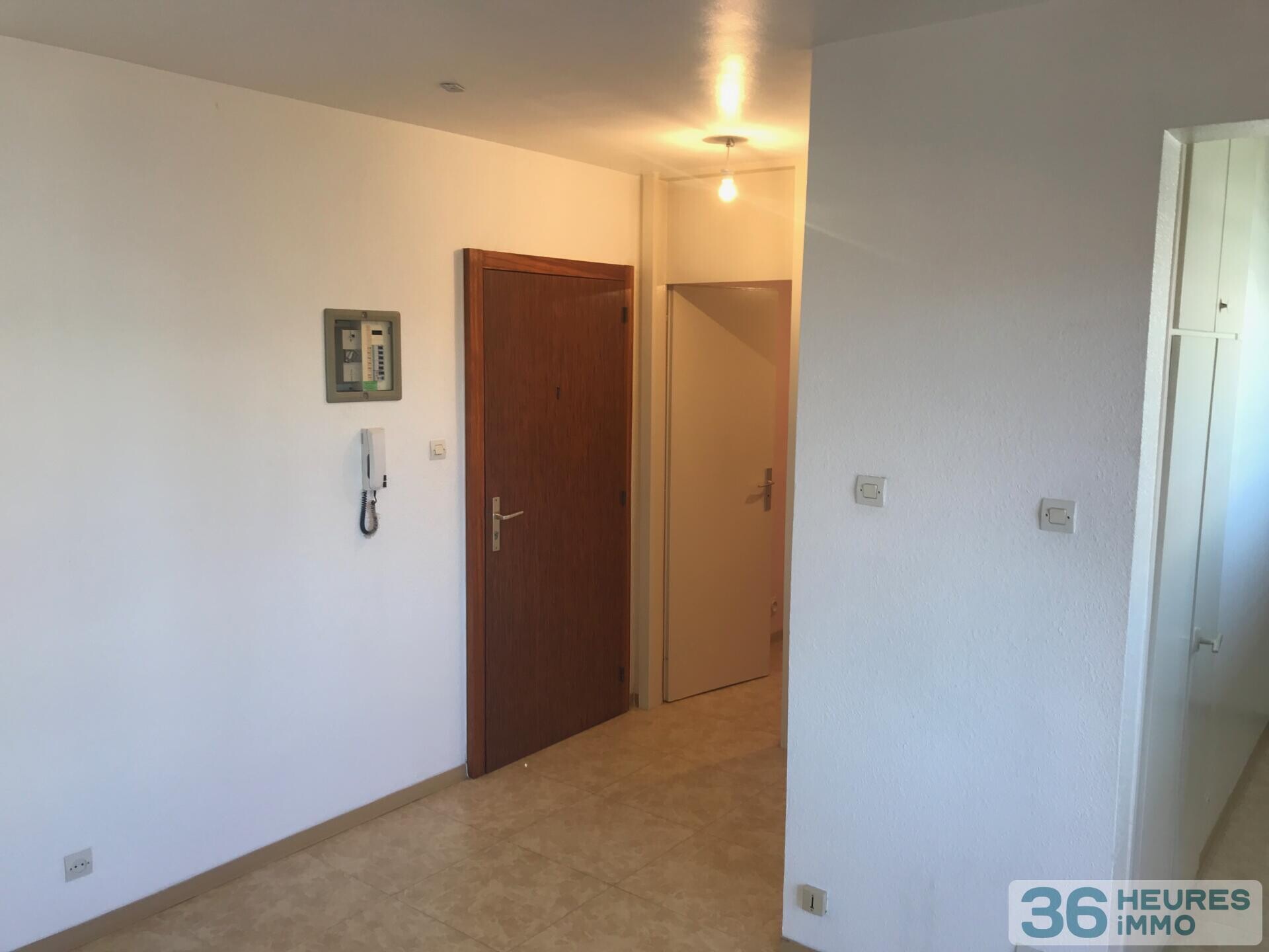 Studio loué, Balcon, Cave et Garage