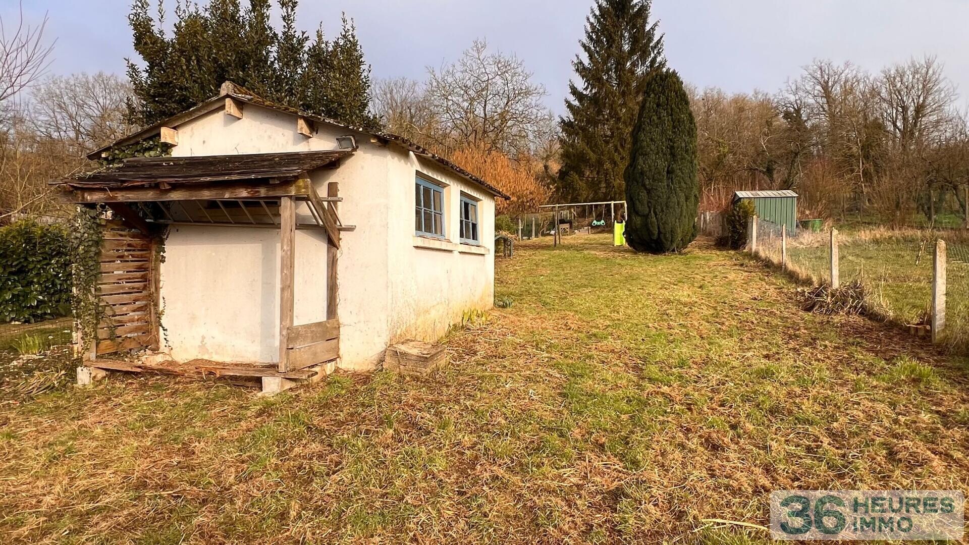 MAISON MONTREUIL AUX LIONS