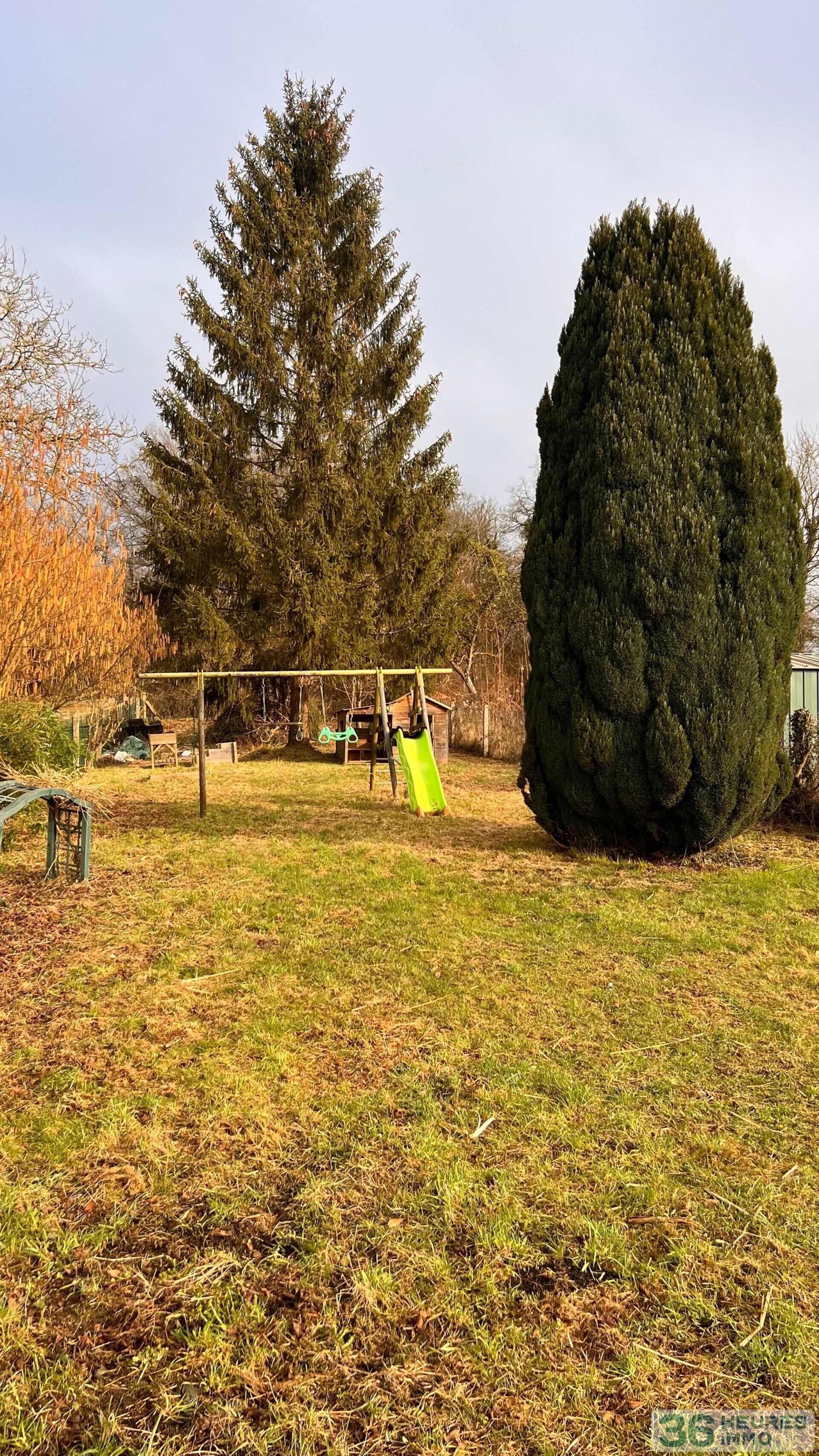 MAISON MONTREUIL AUX LIONS