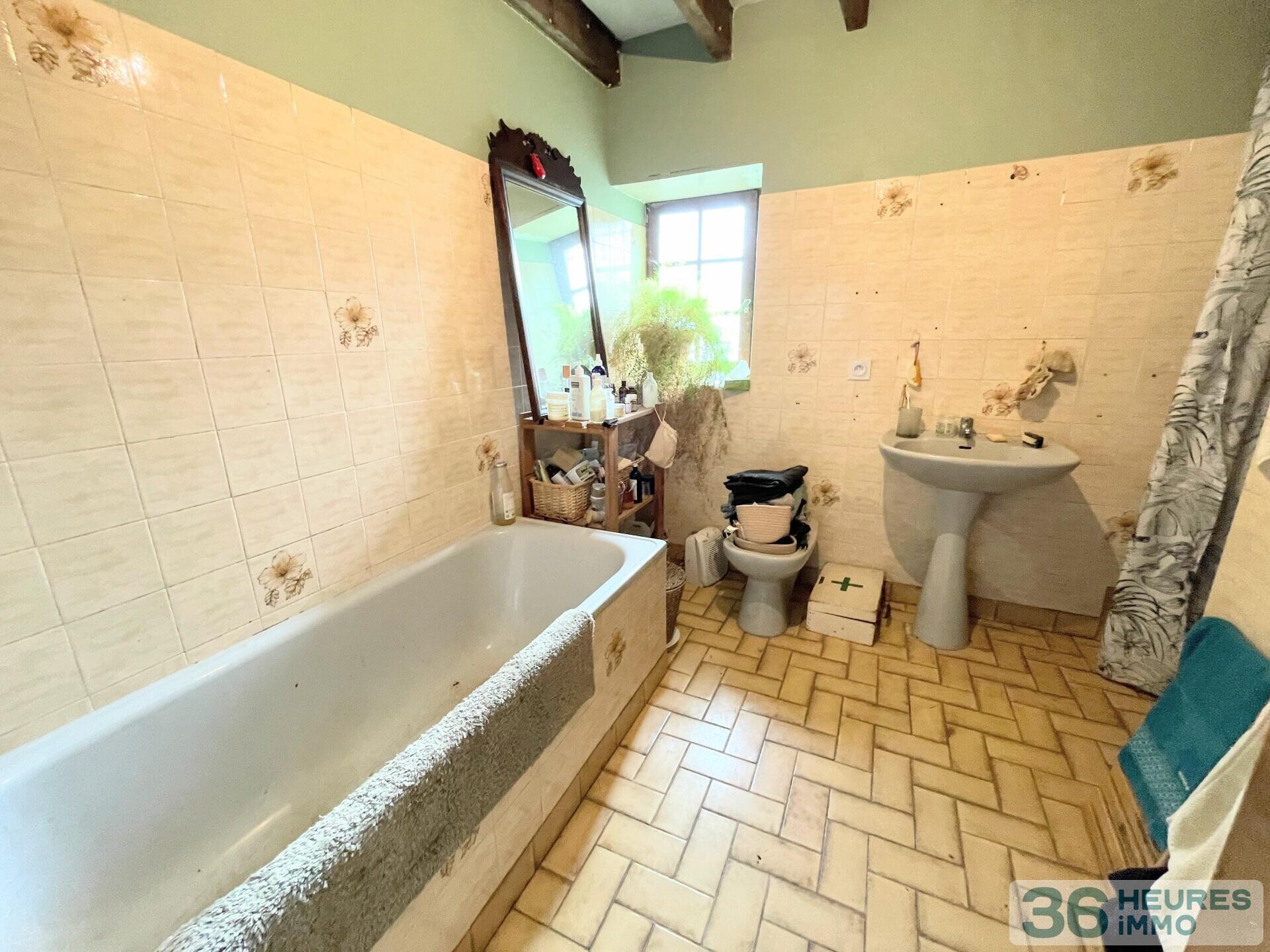 Maison de caractère en pierre de 163m2 à restaurer