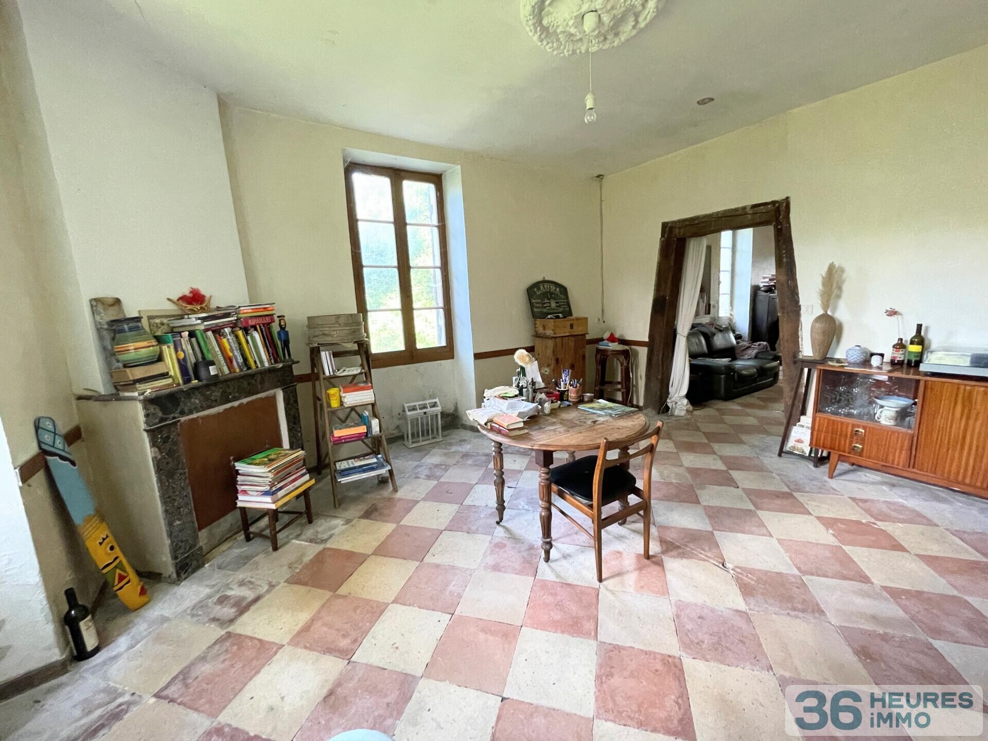 Maison de caractère en pierre de 163m2 à restaurer