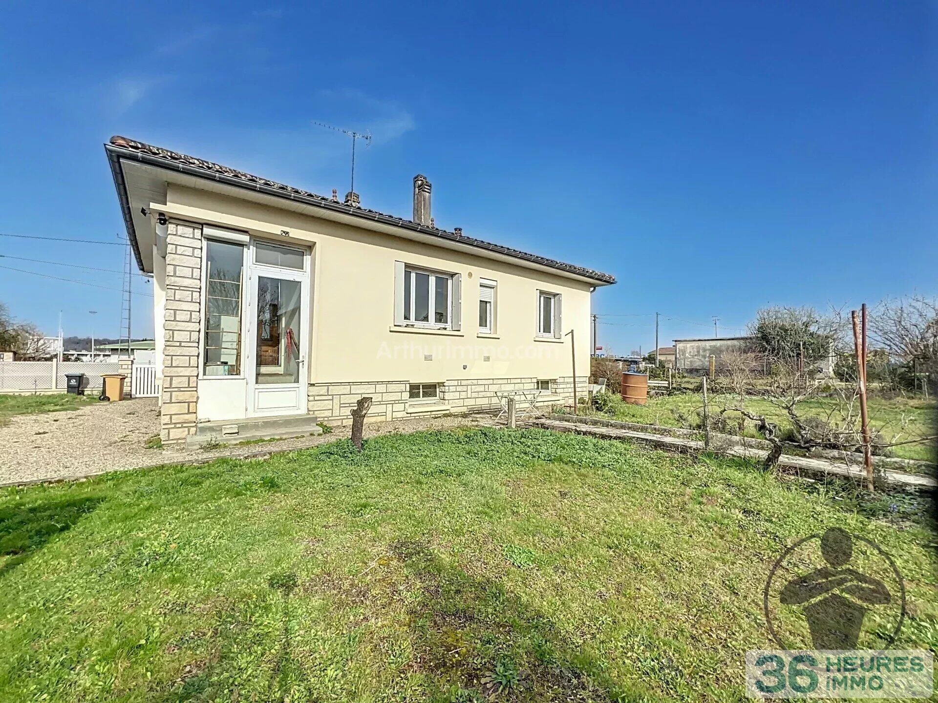 MAISON EN CENTRE-VILLE AVEC SOUS-SOL ET DÉPENDANCE