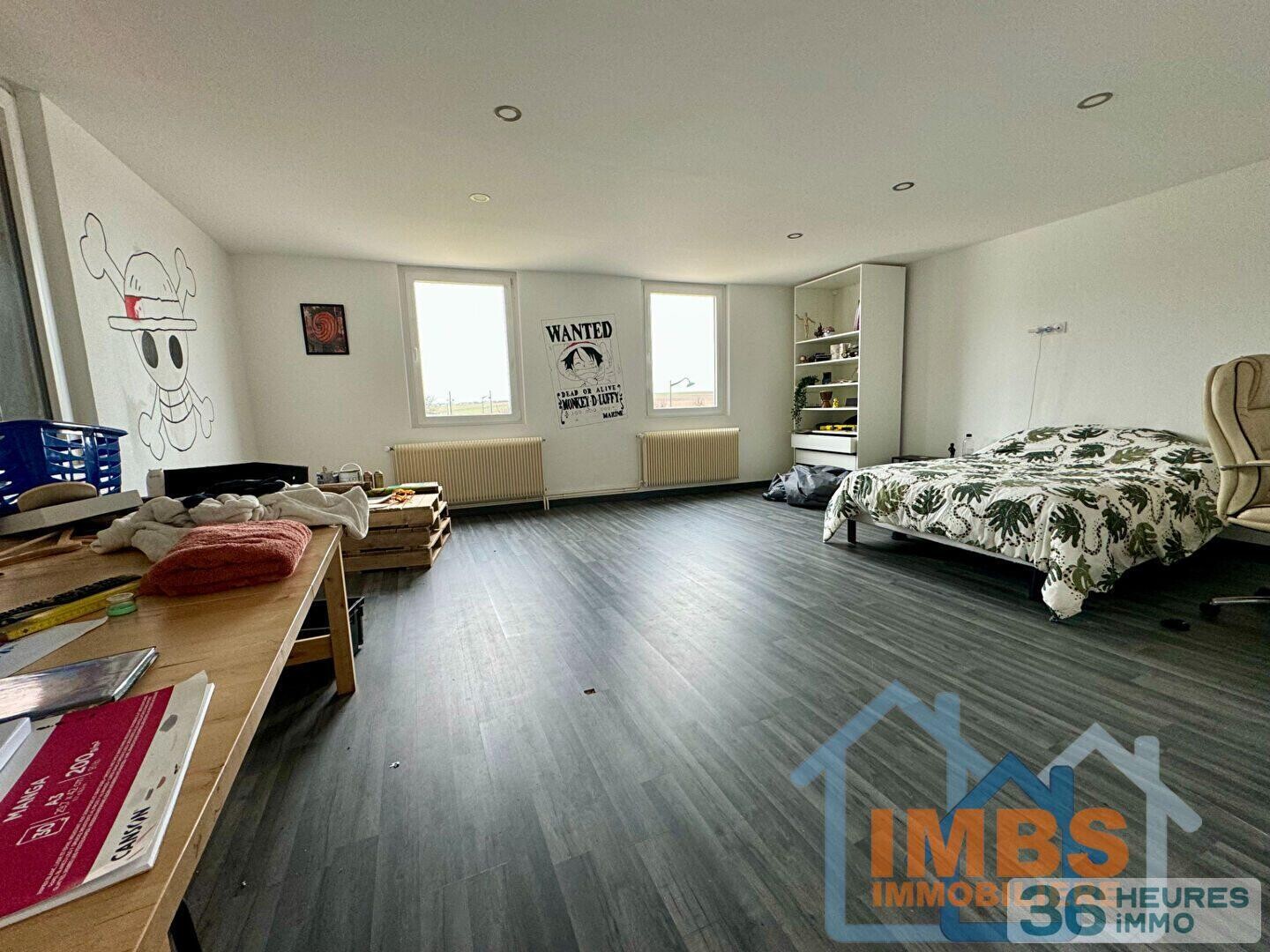 BIETLENHEIM : corps de ferme 11 pièces (210 m²) à vendre