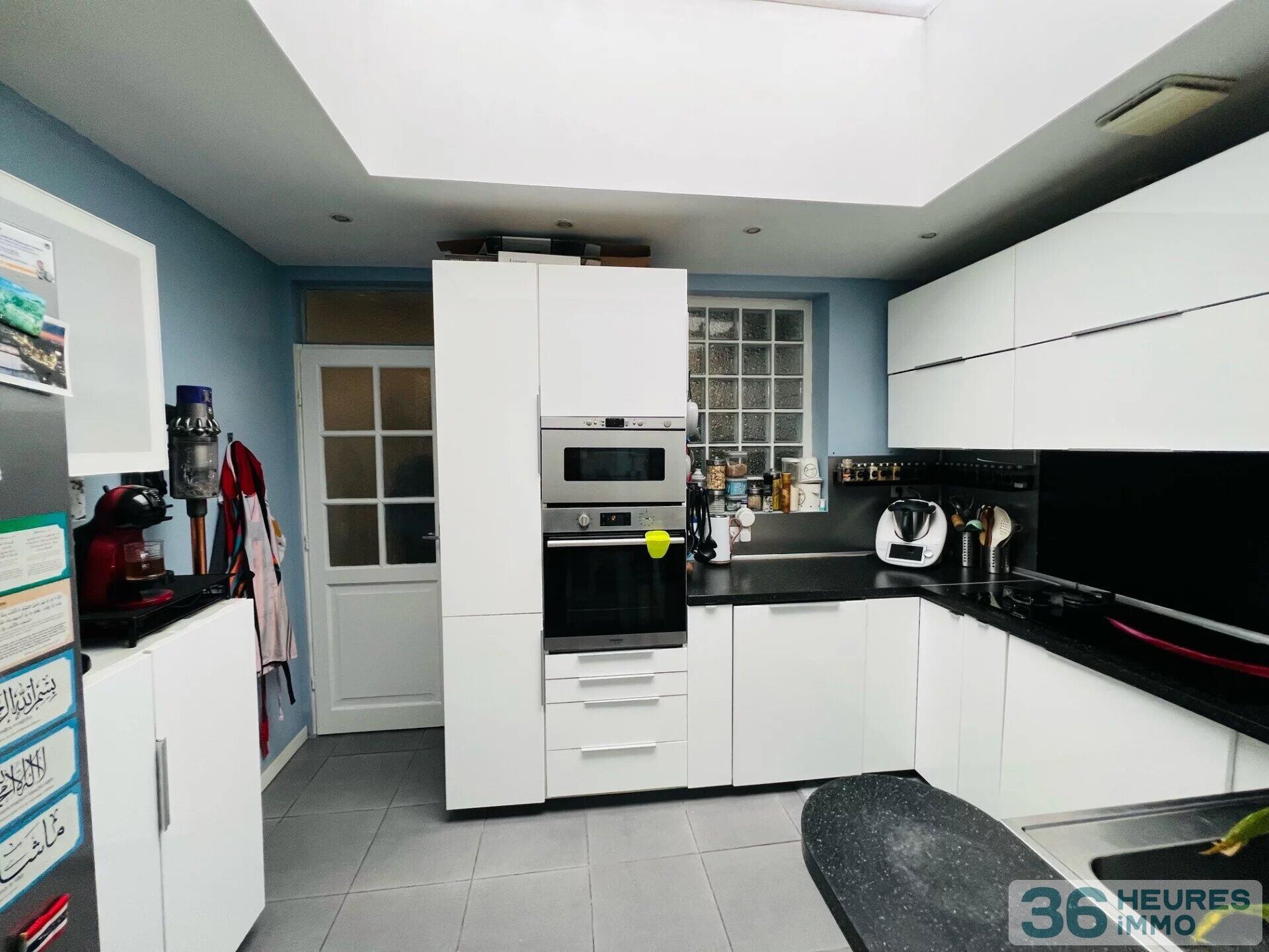 ROUBAIX Maison 1930 mitoyenne 5 pieces 93 m²