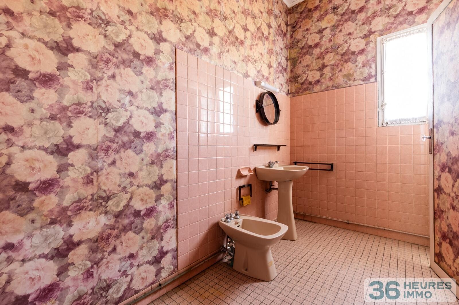 Maison pierre avec garage et jardin 