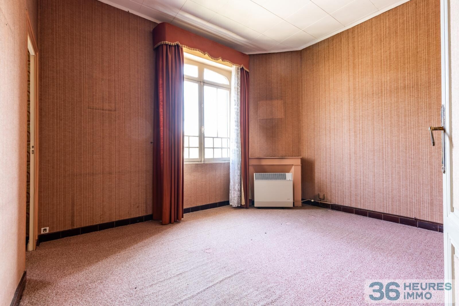 Maison pierre avec garage et jardin 