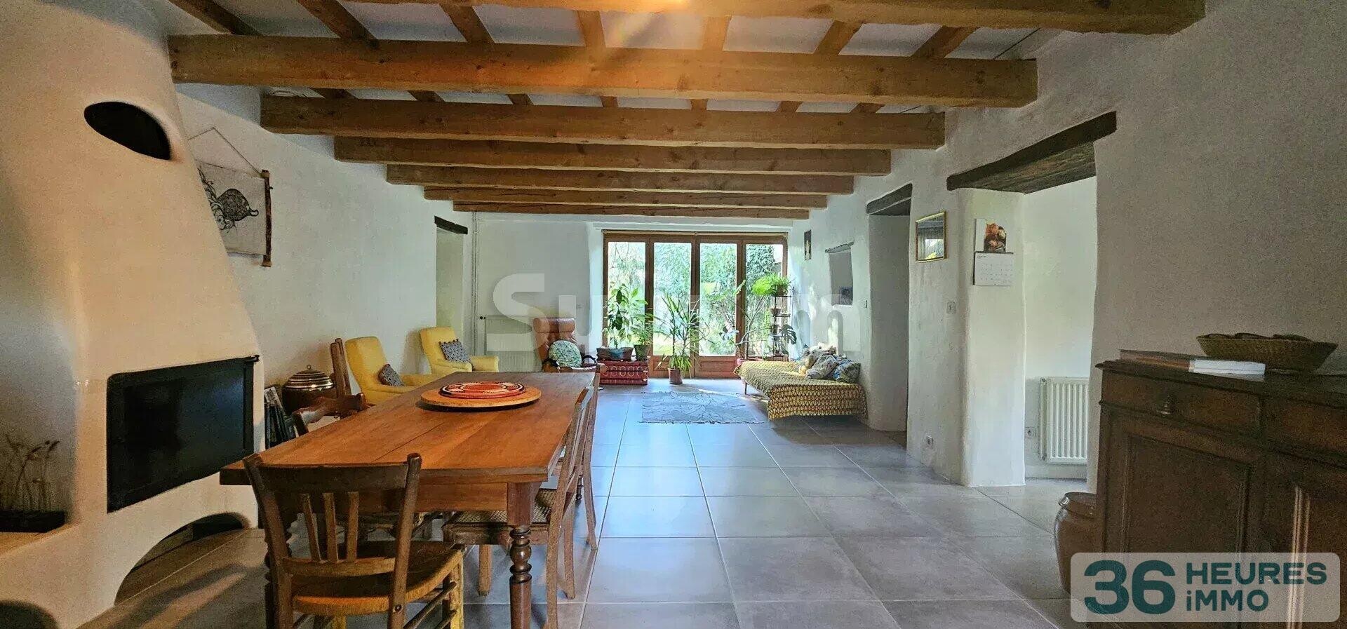 Mas de 345 m² sur 1,9 hectares