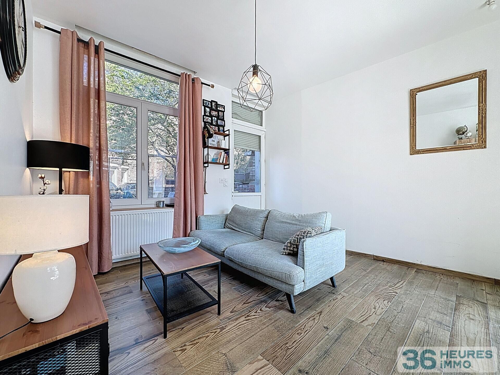 Charmante maison de ville entièrement rénovée