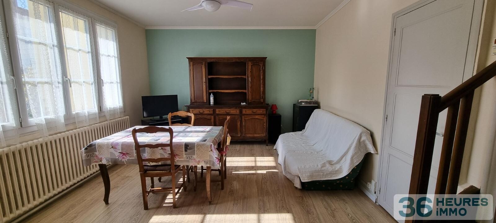 MAISON CITE DES PINS. 