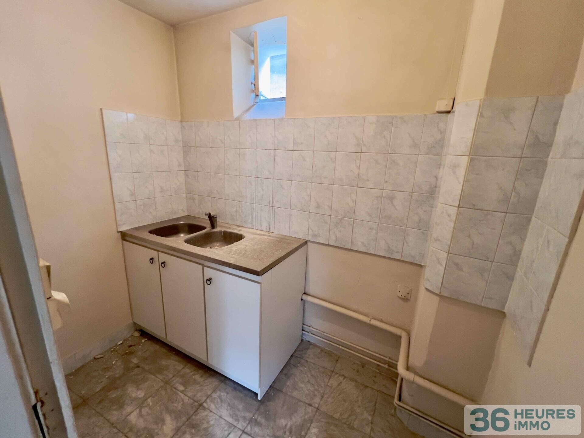 RUE TIQUETONNE - 