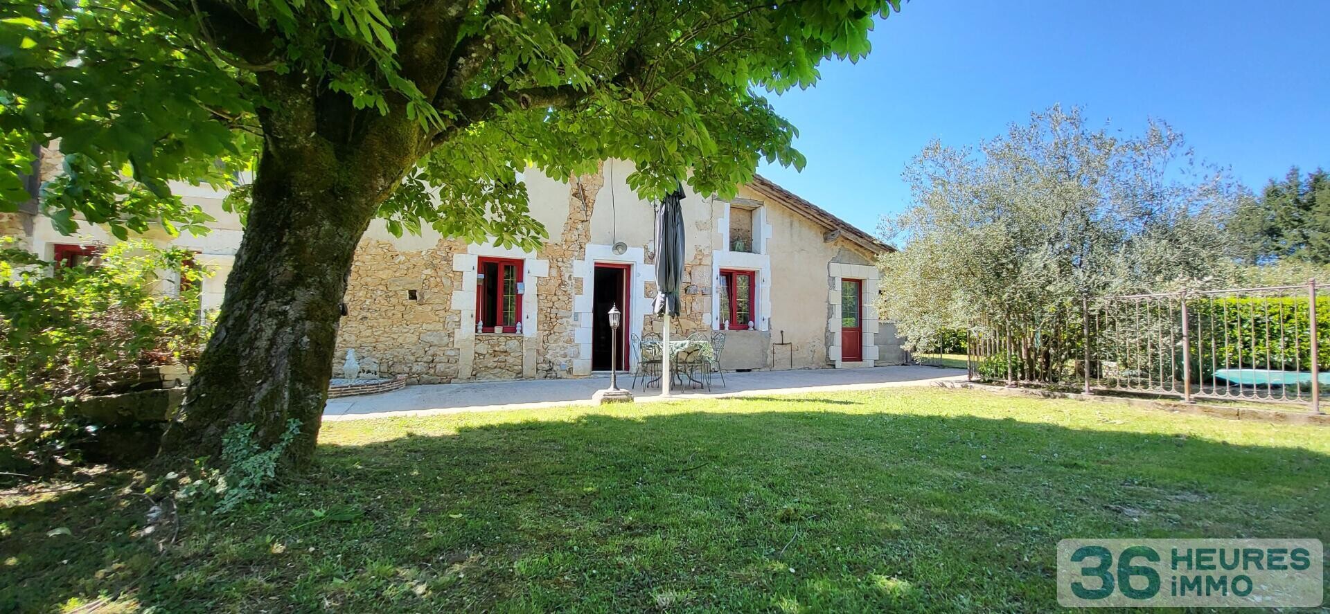 Maison en pierres rénovée, 139 M2, 4 chambres, 1170 M2 de terrain