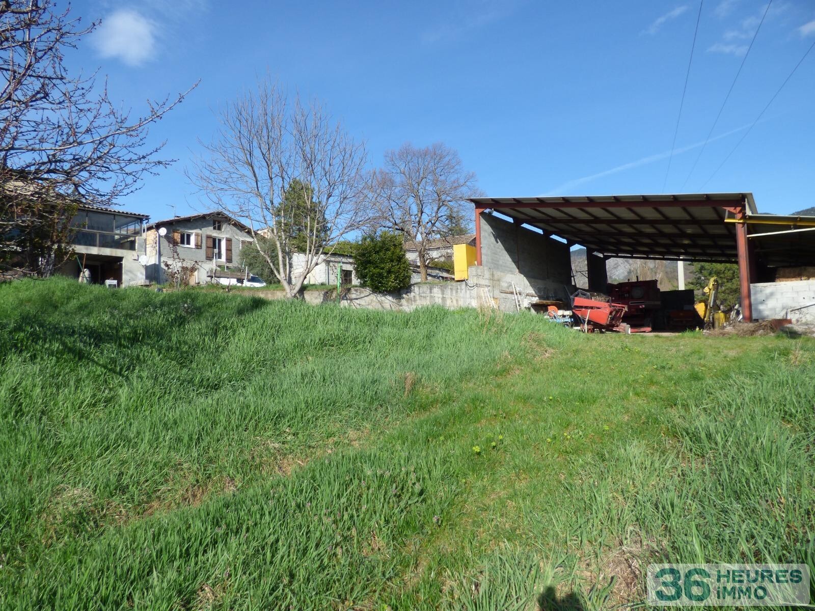Ténement immobilier CURBANS