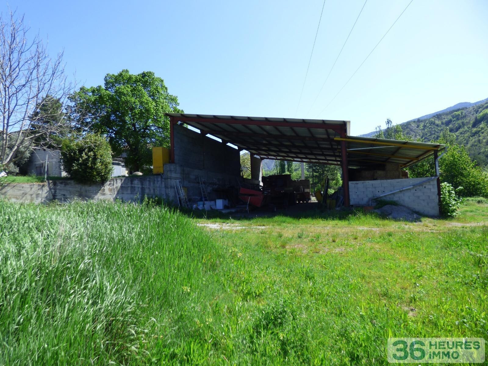 Ténement immobilier CURBANS