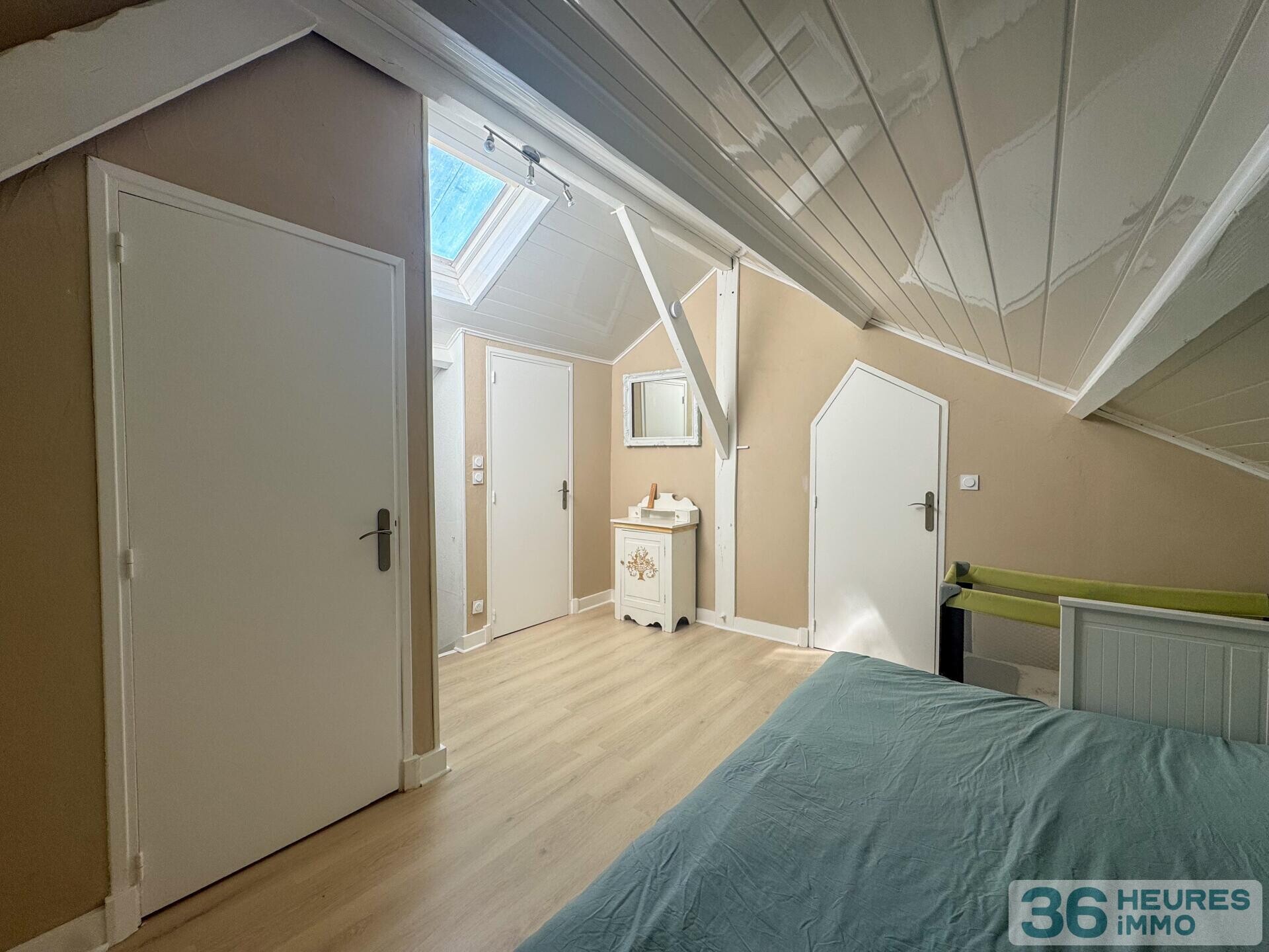 Maison 100 % rénovée – Grand jardin au calme – dépendance idéale pour vos projets