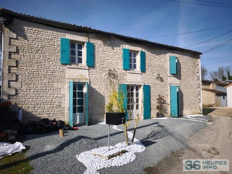 Maison de pierres à réhabiliter