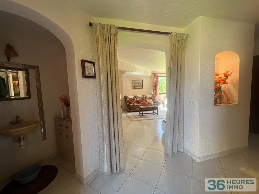 VILLA T 7 LAROQUE DES ALBERES 