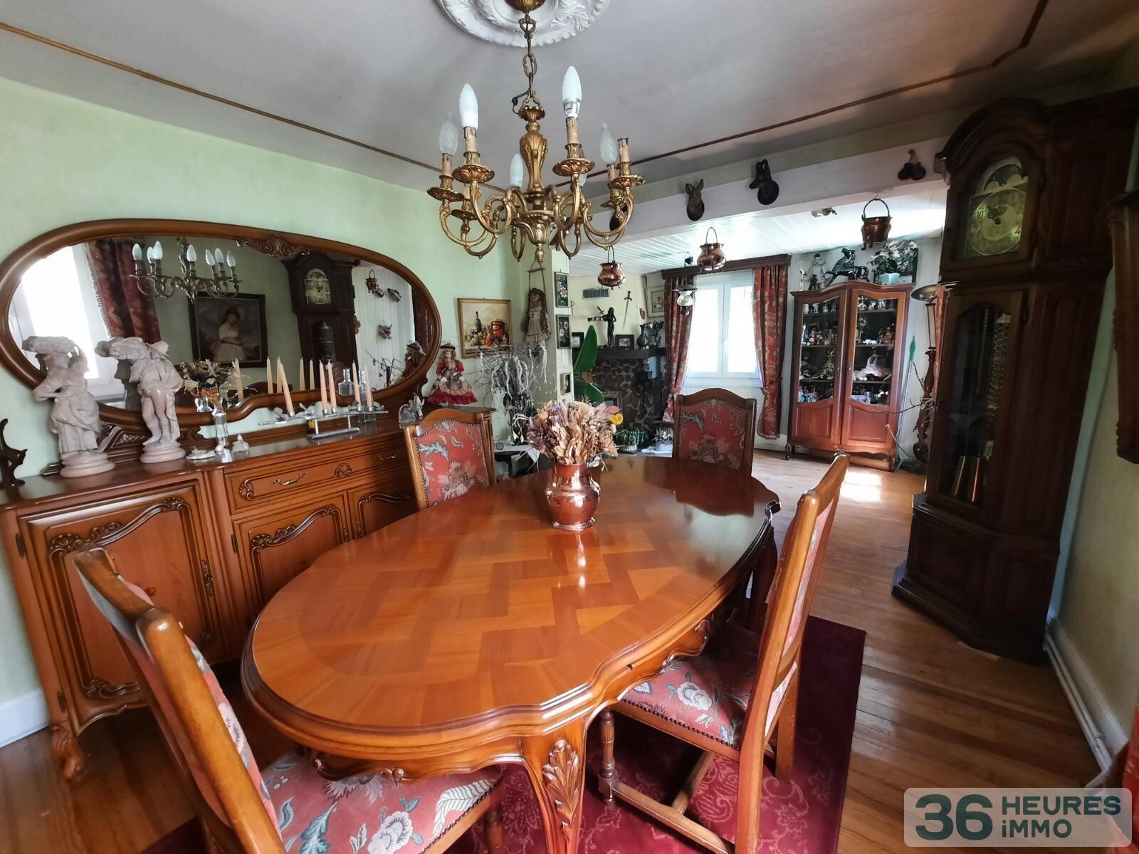 Maison cinq pièces à rénover sur 6a 21ca de terrain