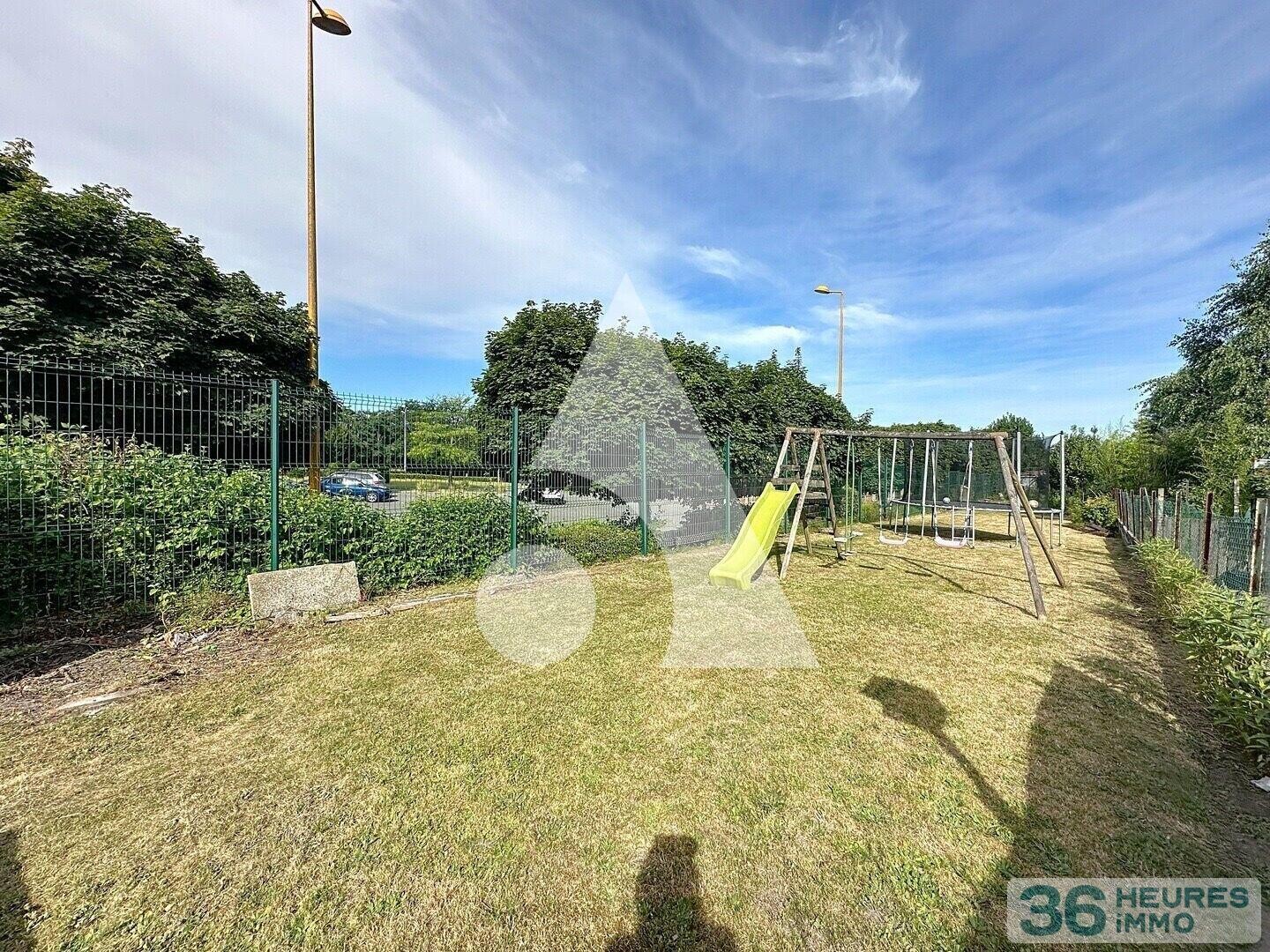 Maison semi-individuelle de 151 m² en semi plain-pied