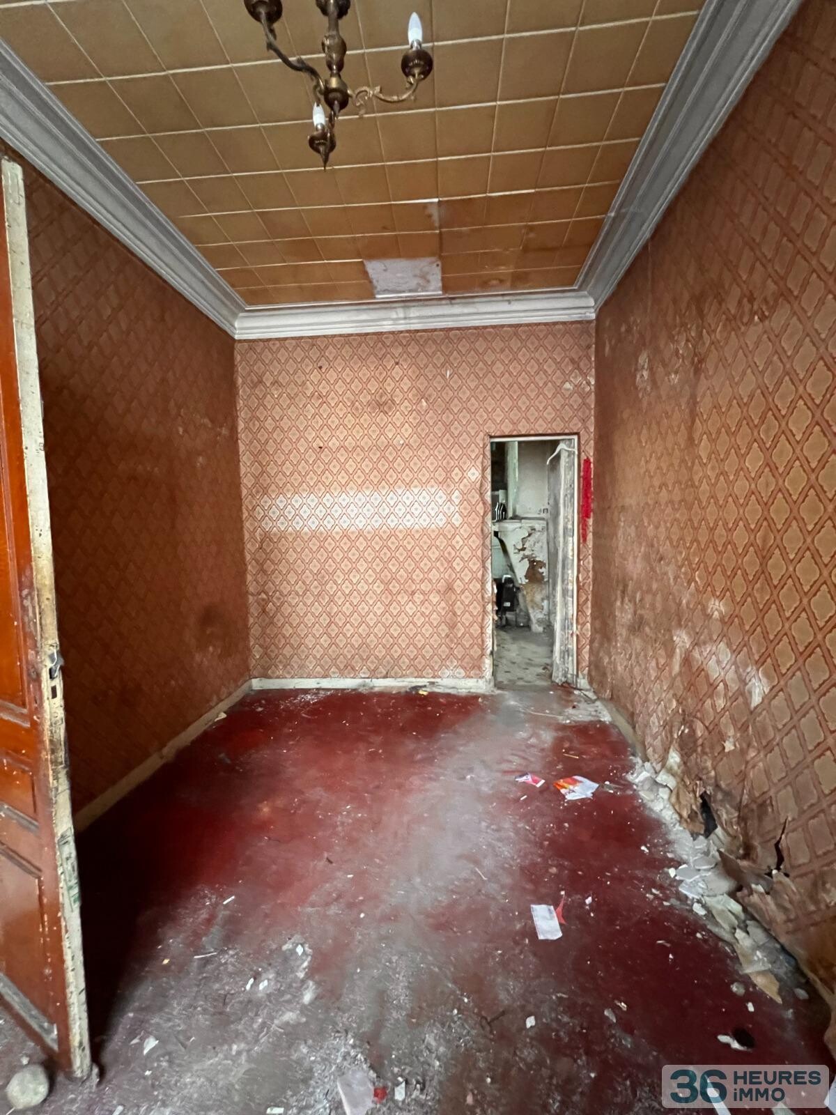 MAISON 7 PIECES . 4 CHS A RENOVER