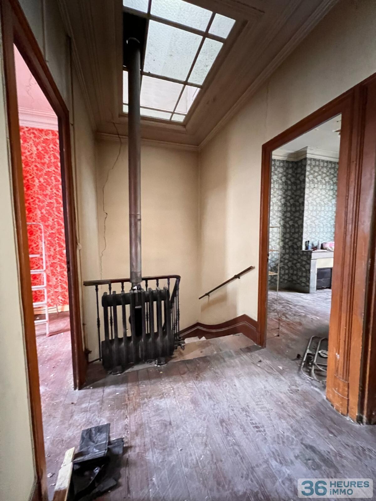 MAISON 7 PIECES . 4 CHS A RENOVER