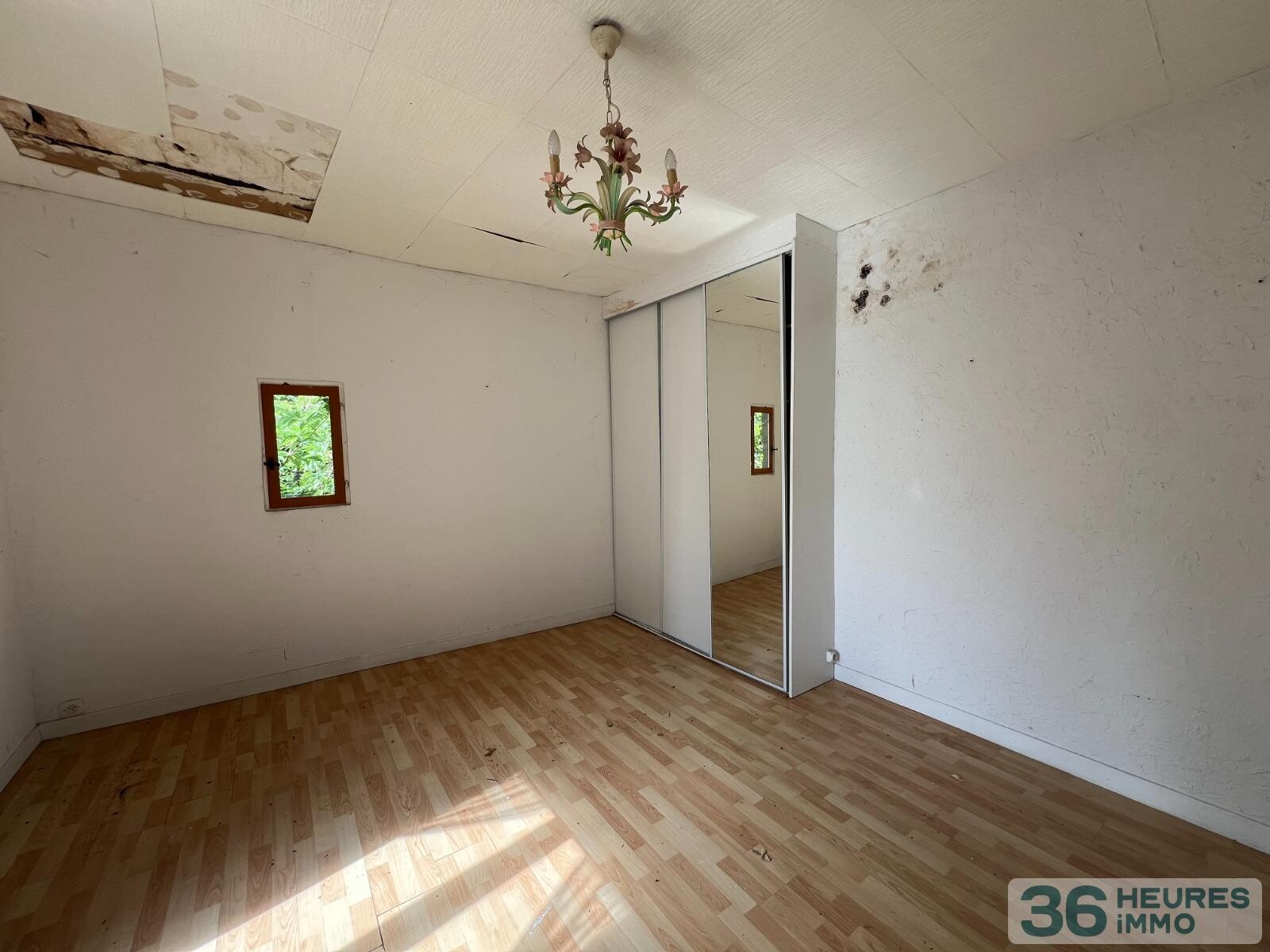 Immeuble situé au MANS devant la Sarthe