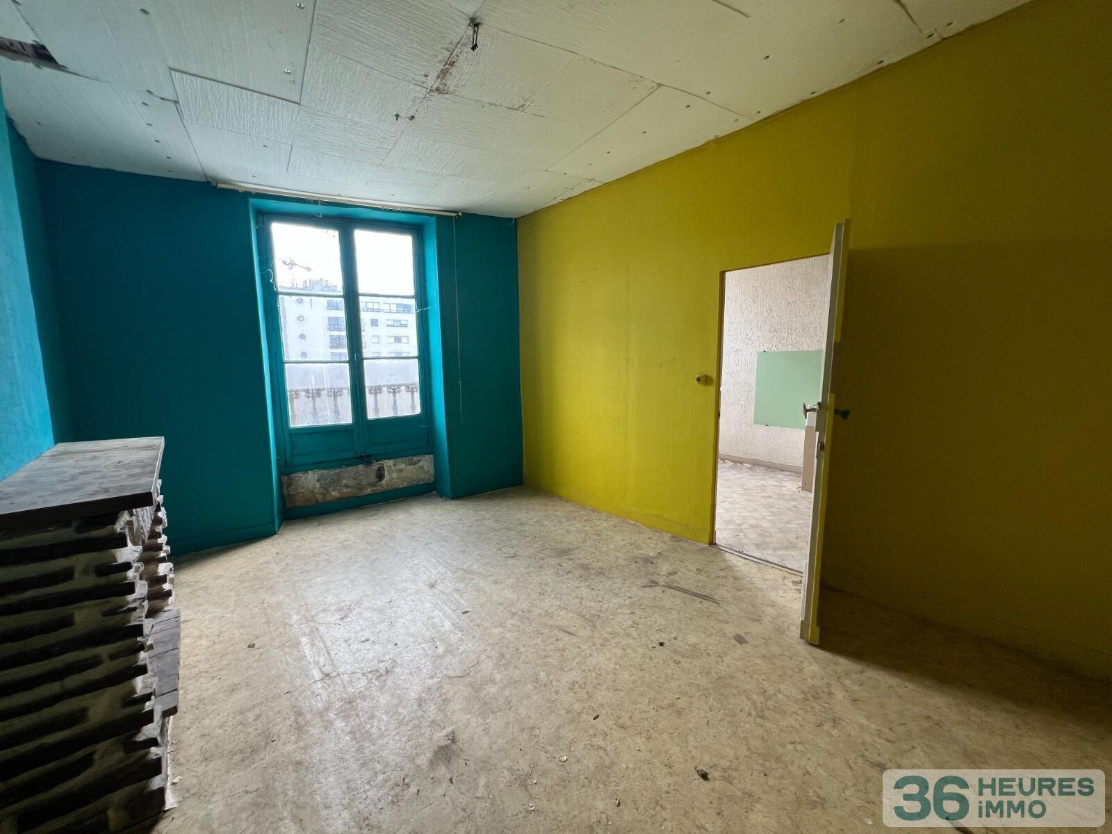 Immeuble situé au MANS devant la Sarthe