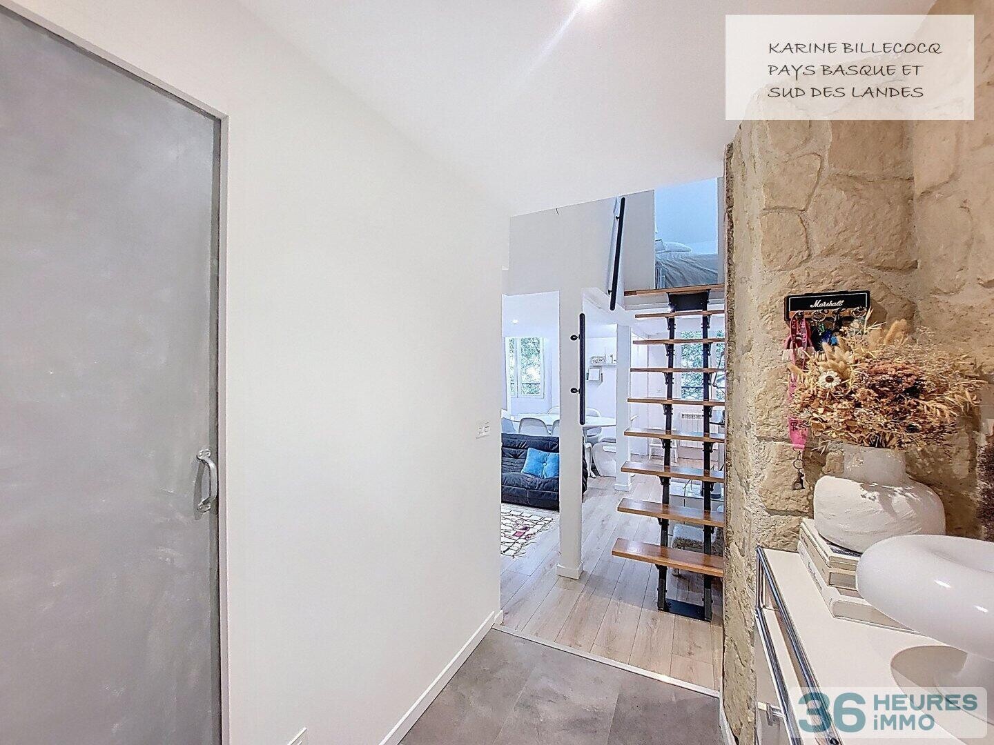 DUPLEX T3 ENTIEREMENT RÉNOVÉ